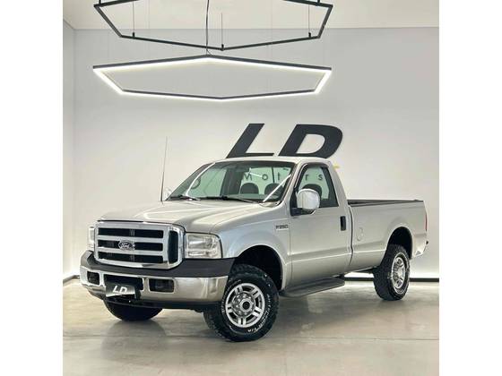 FORD F-250 3.9 XLT MAX POWER 4X4 CS DIESEL 2P MANUAL
